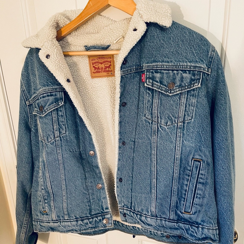 Levi Strauss Sherpa Lined Denim Jacket